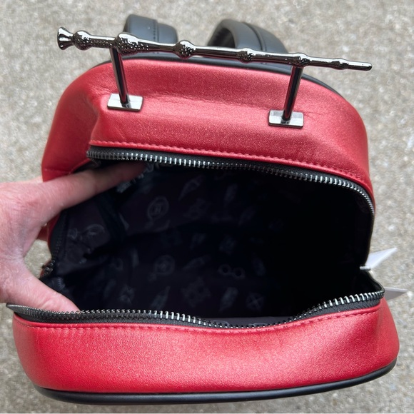 NWT Loungefly Harry Potter Gryffindor Elderwand Mini Backpack - Picture 10 of 12